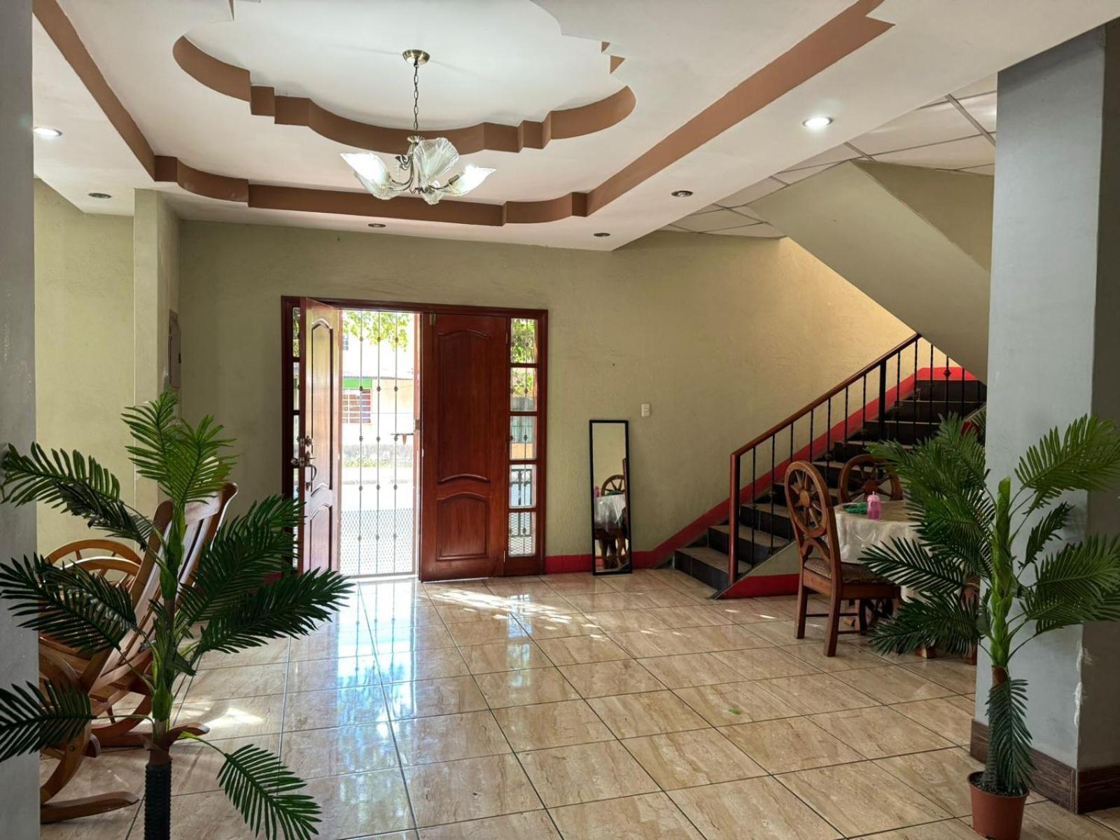 Villalobos Hotel マナグア エクステリア 写真